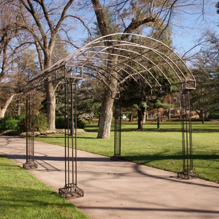 Arbour - 3m x 3m Rust